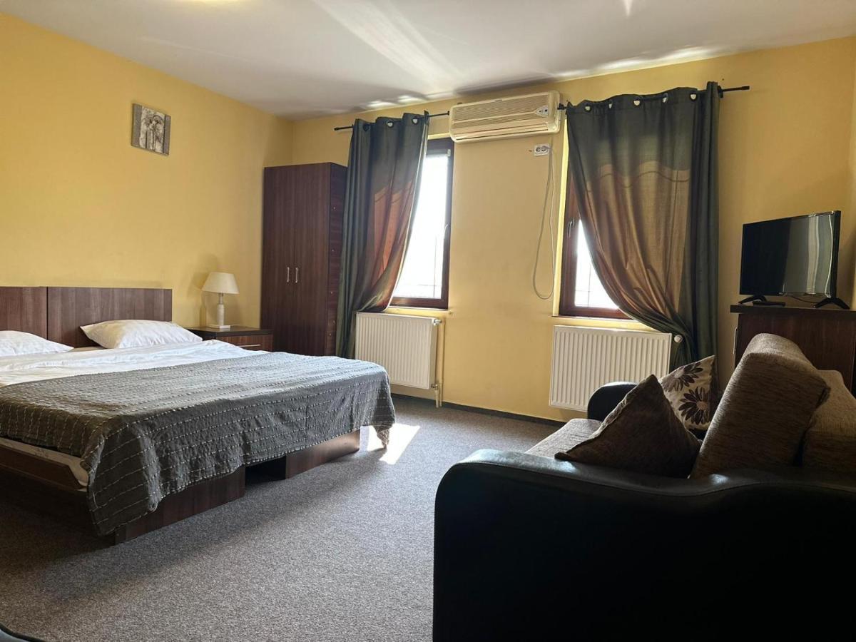 Apartament La O Barfa Ploeszti Zewnętrze zdjęcie